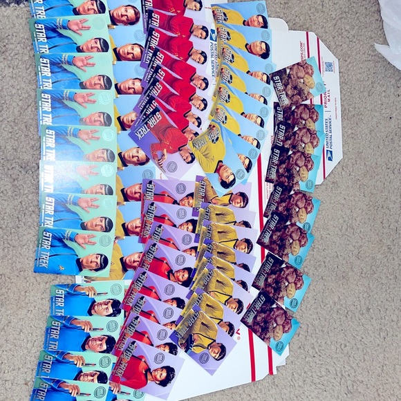 Dave and Busters Cards - Picture 2 of 2